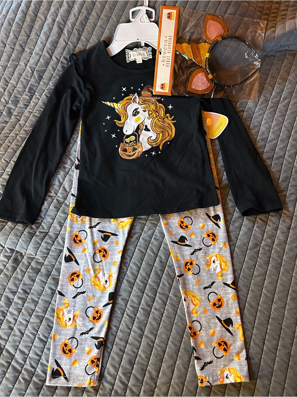Be tween Girls' Black & Gray Halloween Unicorn Matching Set with Headband